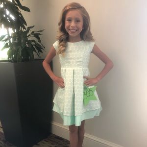 Girls size 6 interview dress dressy